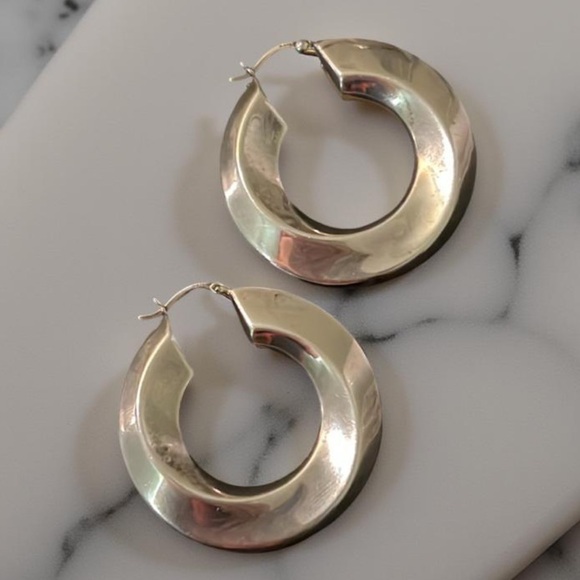 Sundance Dreamy Sterling Silver Abstract Twisty Puff Chunky Hoop Earrings - Picture 2 of 11